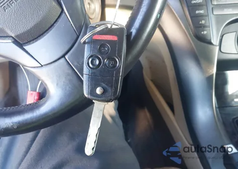 2013 Acura Tl 3.5 from USA, damaged, VIN 19UUA8F22DA008625